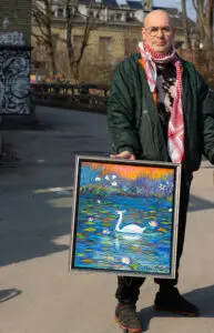 Marios & Swan with waterlillies